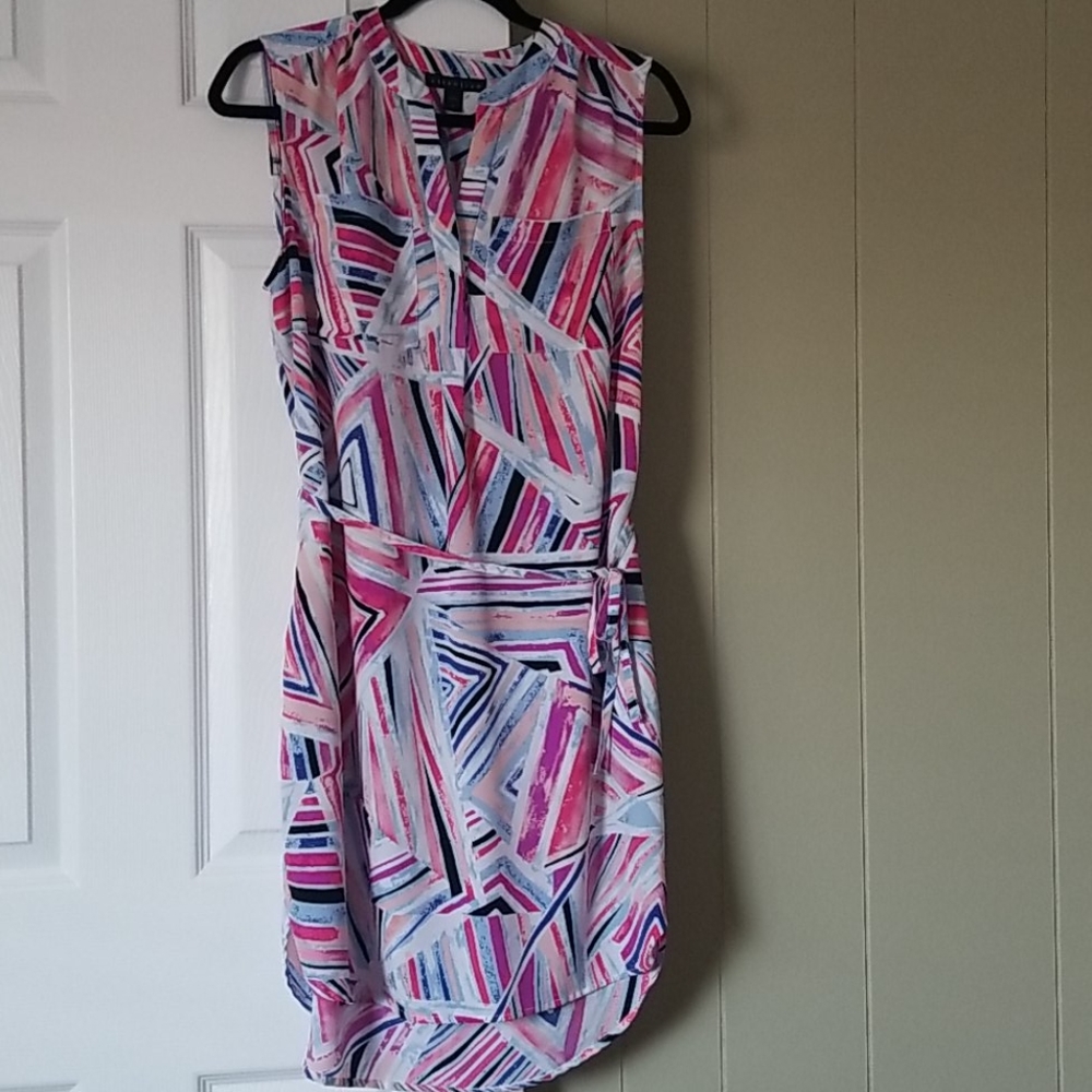 Sleeveless dress